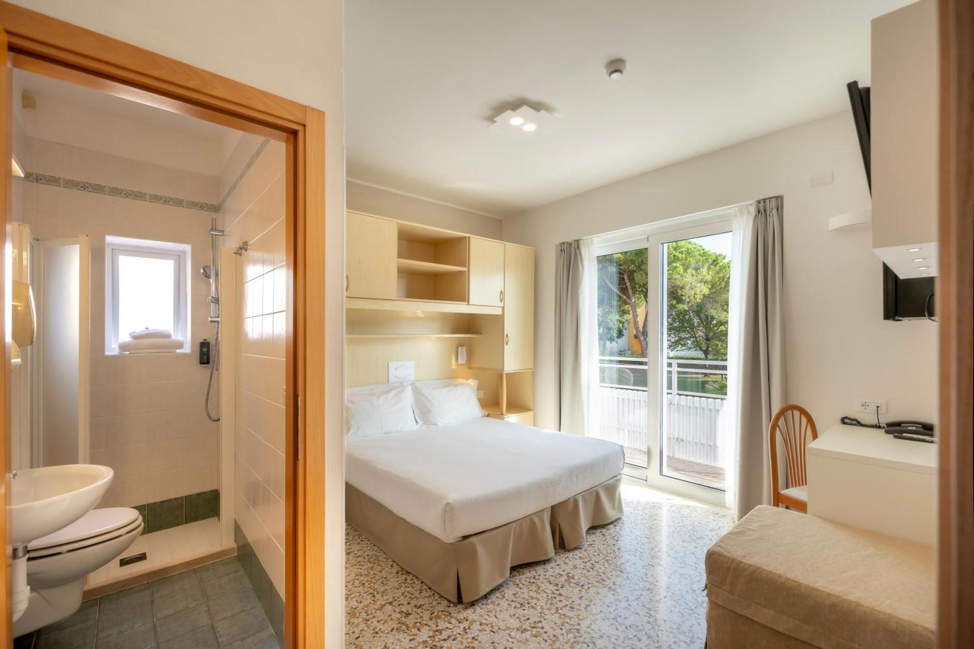 Hotel Atenea Golden Star Καόρλε Εξωτερικό φωτογραφία