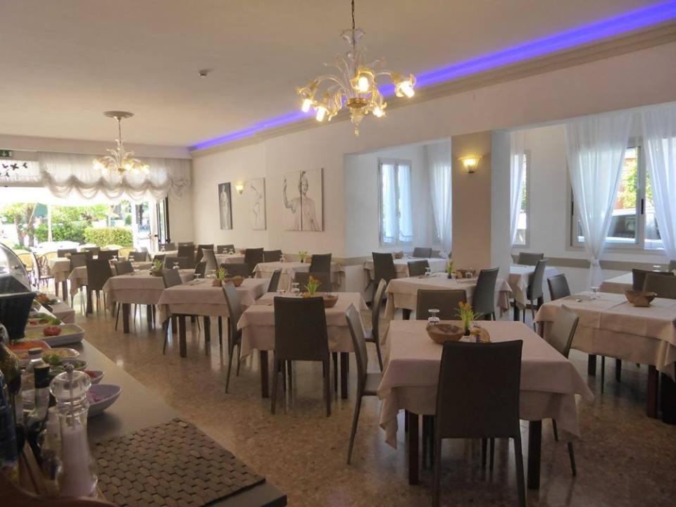 Hotel Atenea Golden Star Καόρλε Εξωτερικό φωτογραφία